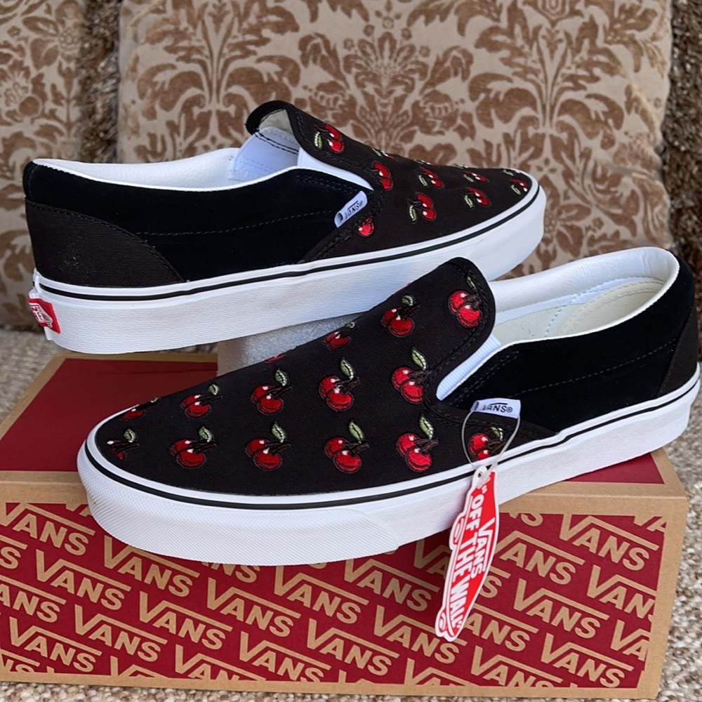 Vans Classic Slip On Cherries Black men’s - Picture 9 of 16